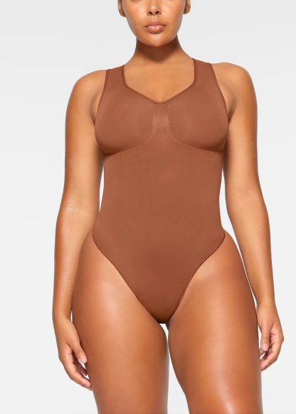 customizable scoop neck thong bodysuit 
